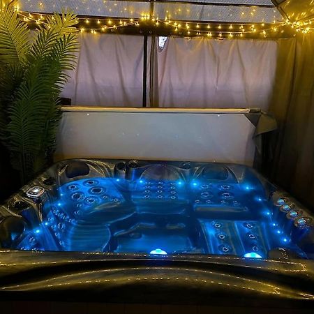Secret Gem 1 Bed Garden Flat Private Luxury Hot Tub Apartment Bournemouth Luaran gambar